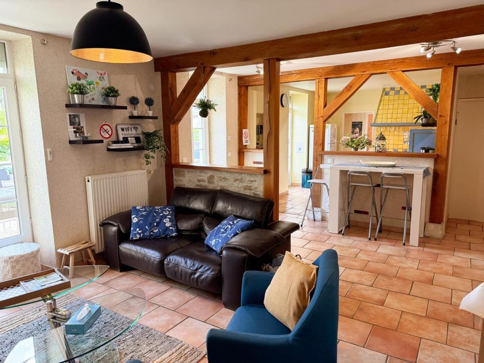 Gîte paisible, animaux admis - 8 pers. - FR-1-491-482 House in Centre-Val de Loire