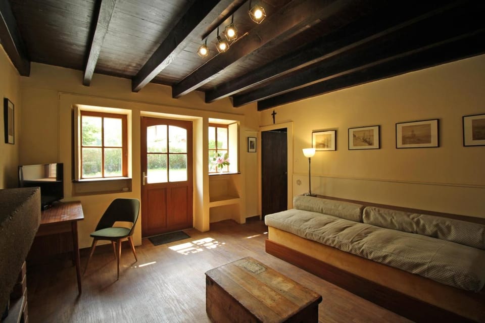 Pierre-brune House in Nouvelle-Aquitaine