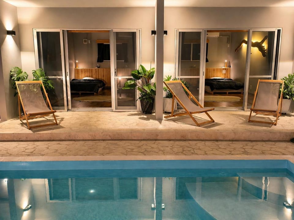 Garden, Swimming pool
