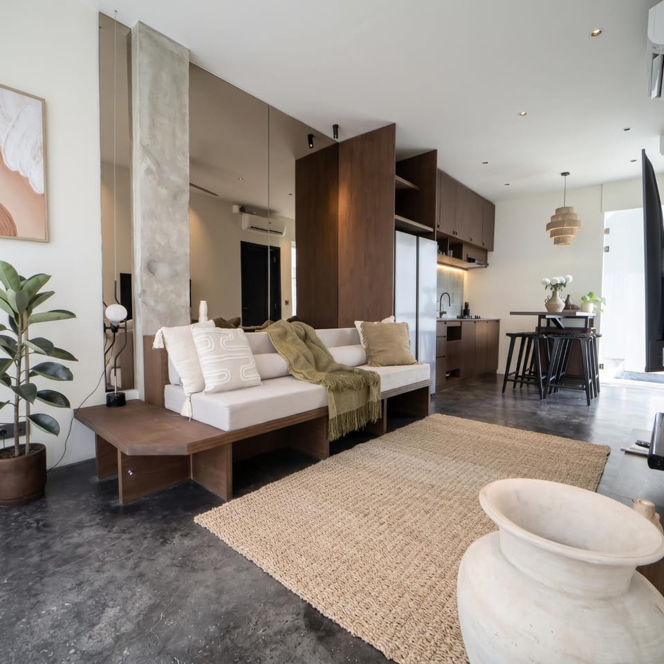 Living room, Seating area
