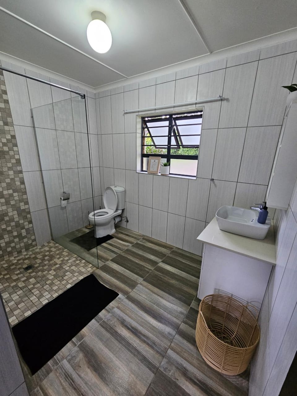 Shower, Bathroom, Quiet street view