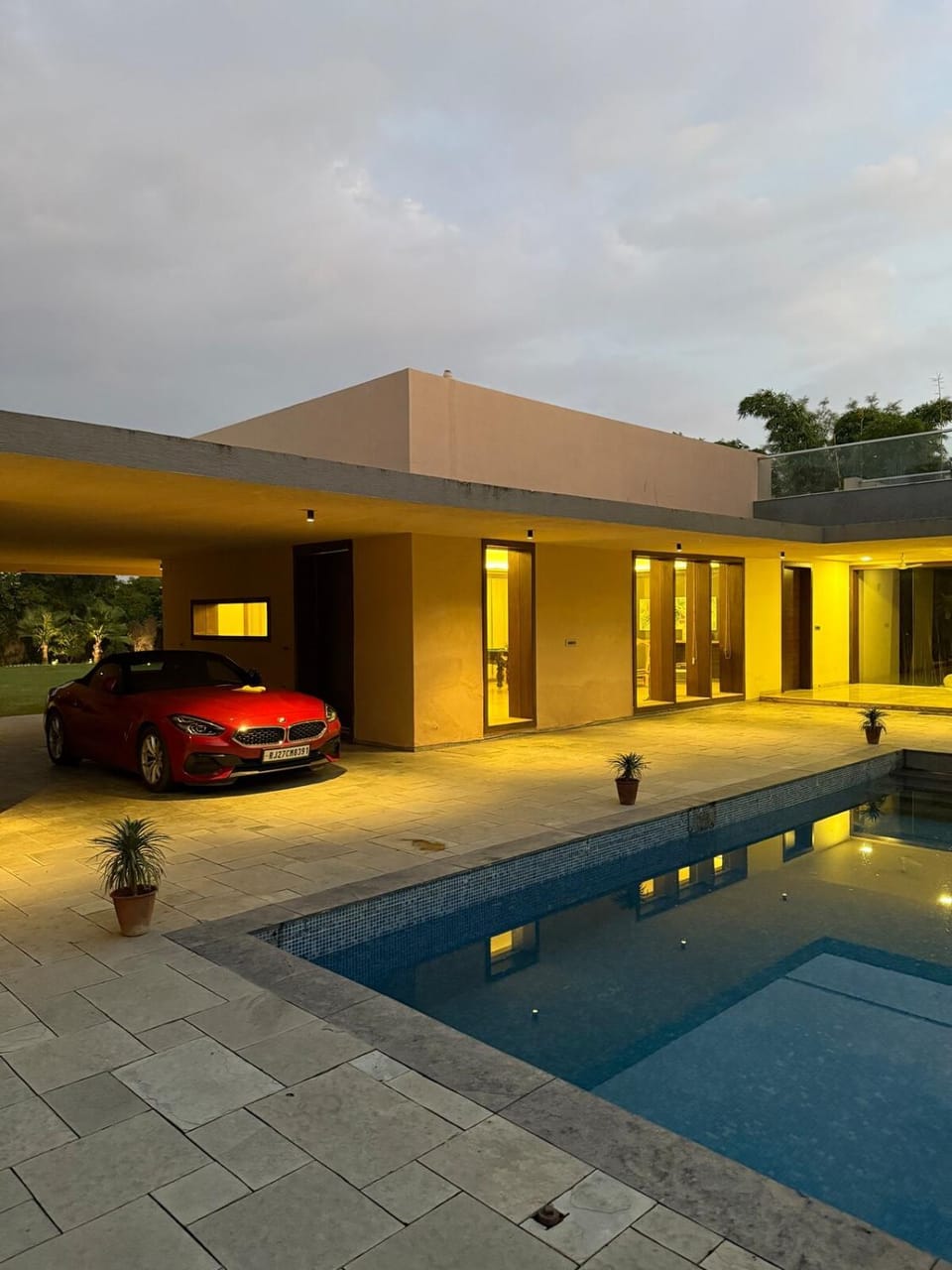 Swimming pool
