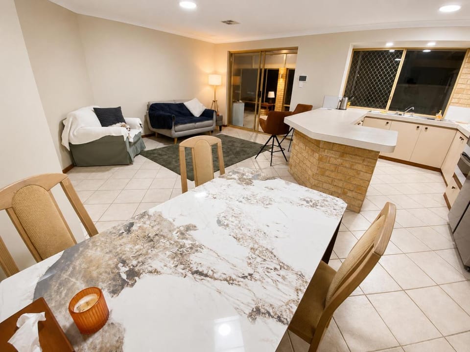 Mullaloo Beach Home House in Perth