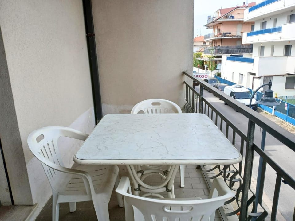RG003 - Bellaria, comodo trilocale a 100m dal mare Apartment in Bellaria - Igea Marina