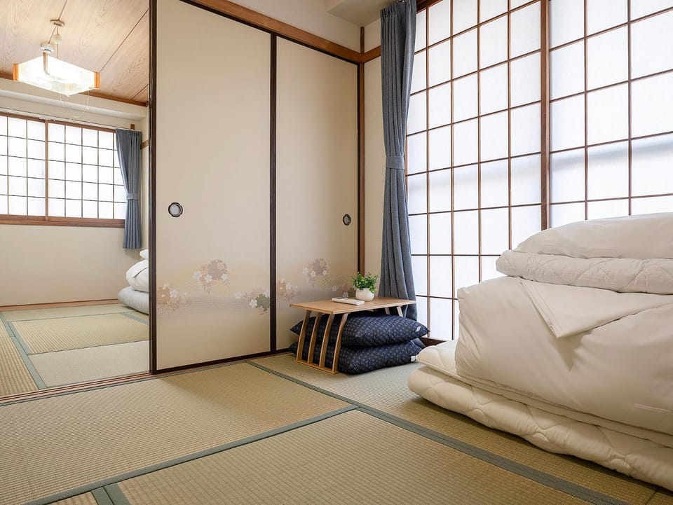 TP501 Japanese-Style 2LDK Home, Access to Oshiage and Tokyo Skytree, 2 Double Futons and 1 Single Futon, Sleeps 5 Apartment in Japan
