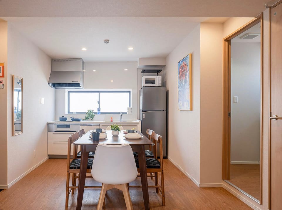TP501 Japanese-Style 2LDK Home, Access to Oshiage and Tokyo Skytree, 2 Double Futons and 1 Single Futon, Sleeps 5 Apartment in Japan