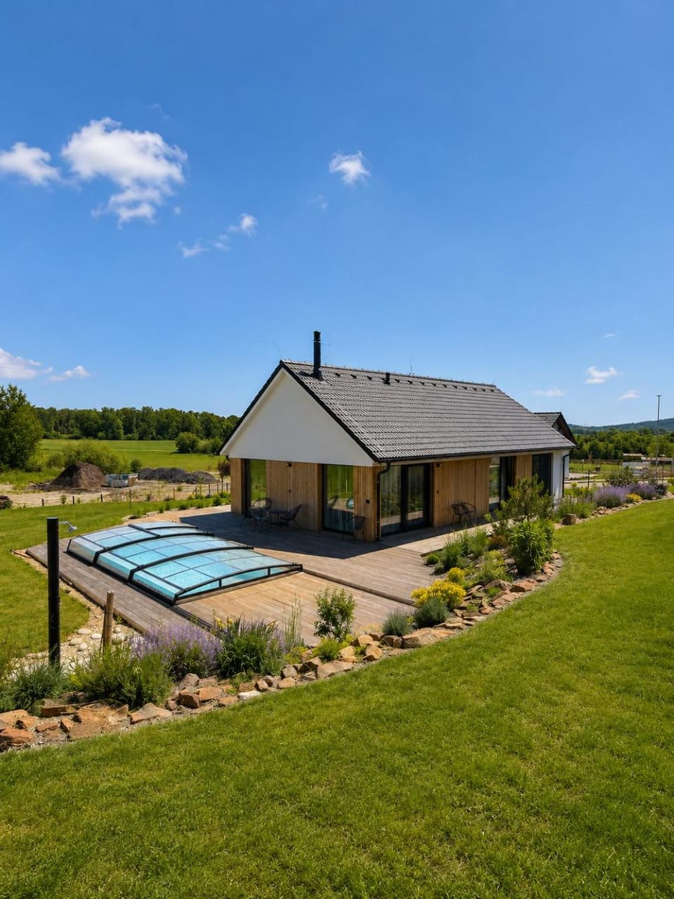 Property building, Swimming pool
