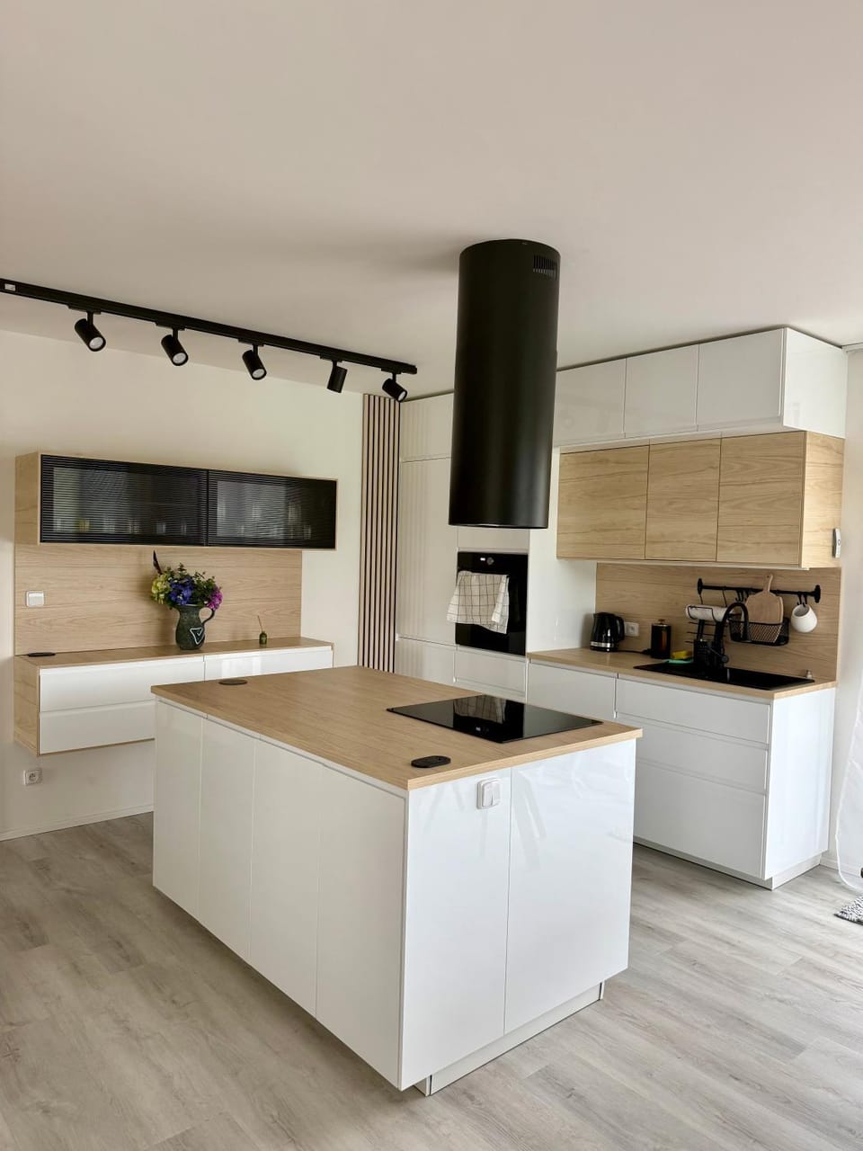 Kitchen or kitchenette, stove