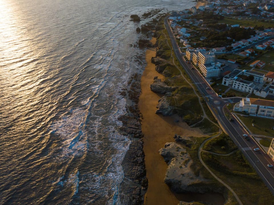 Nearby landmark, Day, Natural landscape, Bird's eye view, Beach, Sea view, Sunrise, Sunset