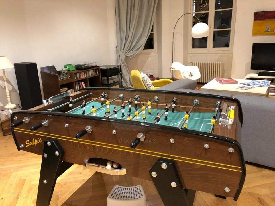 Grande maison familiale hyper calme avec jacuzzi au coeur de Cognac House in Cognac