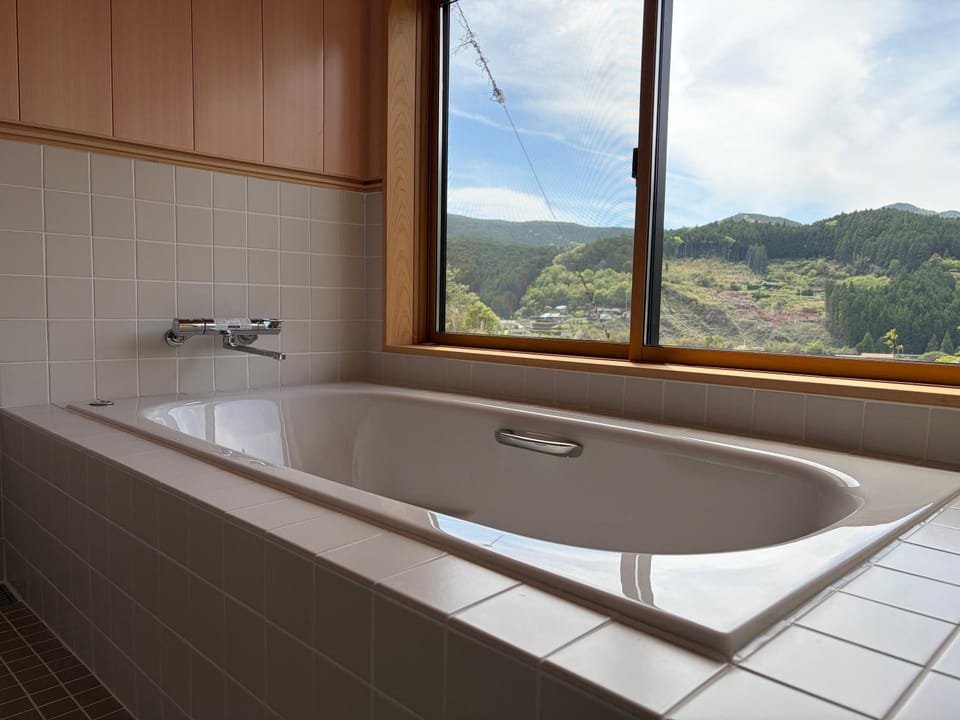 近露の家 -chikatsuyunoie- House in Japan