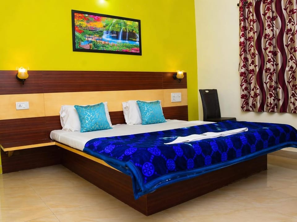Bedroom, room service