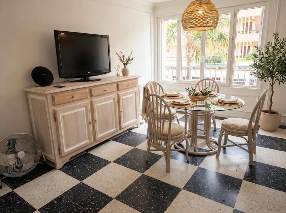 La Licorne YourHostHelper Apartment in Bormes-les-Mimosas