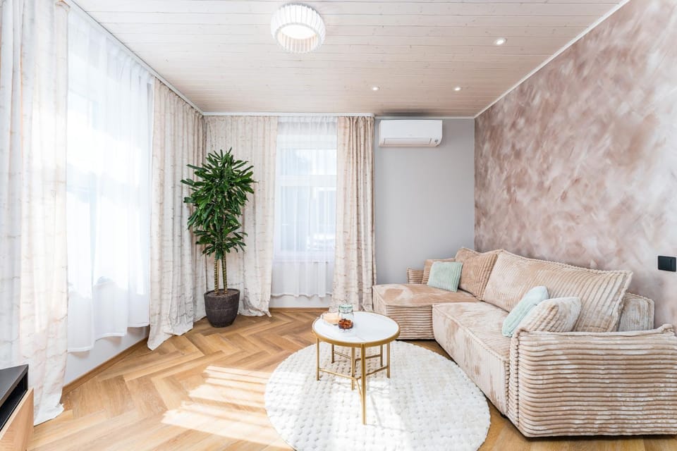 Living room, air conditioner