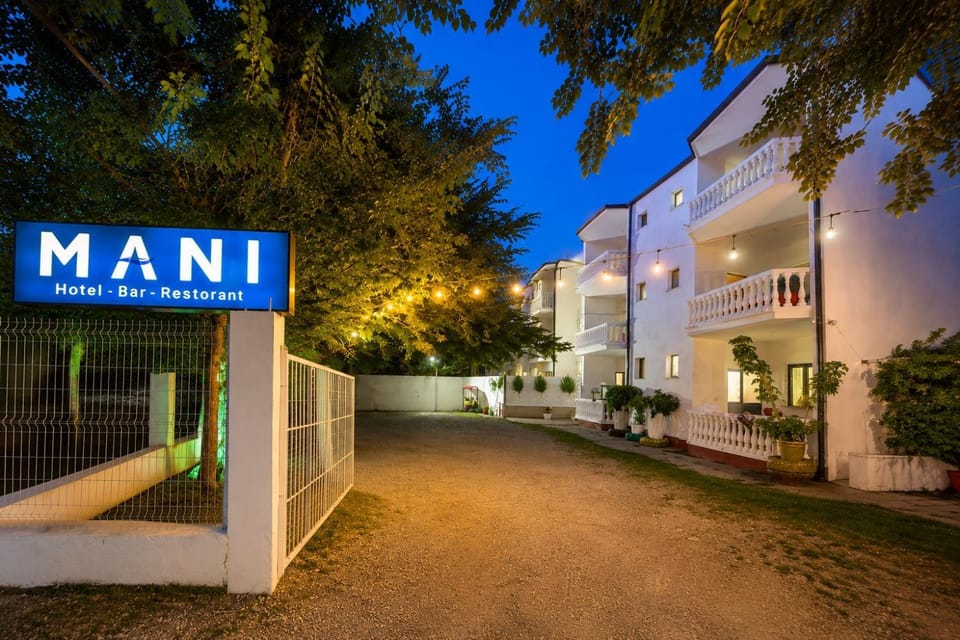 Property building, Day