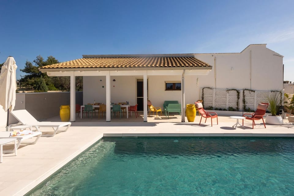 Patio, Swimming pool