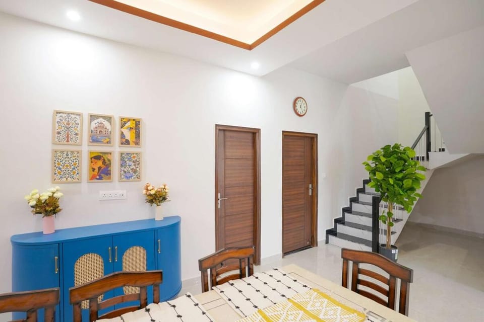 Classic Bungalow by The StayCationer Villa in Dehradun