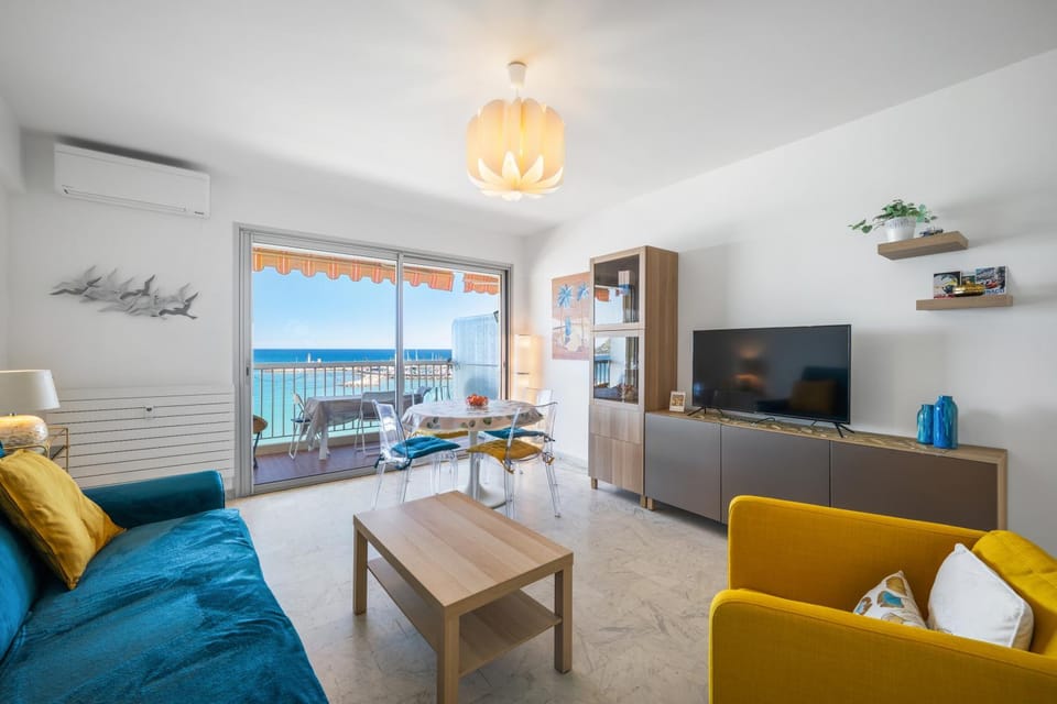 Balcony/Terrace, Living room, Diving