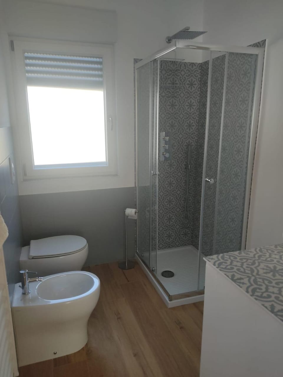Shower, Toilet, Bathroom, bidet