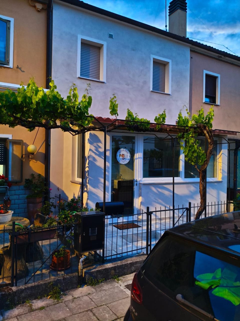 Property building, Street view