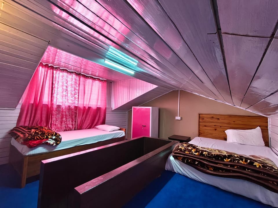 Bed, Photo of the whole room