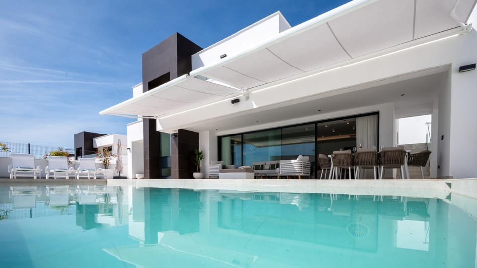 Off site, Swimming pool