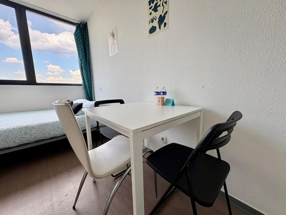 Ronsard - Studio 1 Lit 1 Salle de Bain Apartment in Pessac