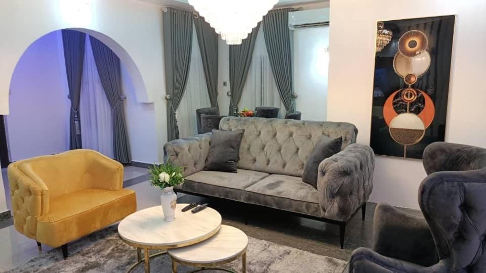 TuneHomes Service Apartment & Shortlets Apartment in Abuja