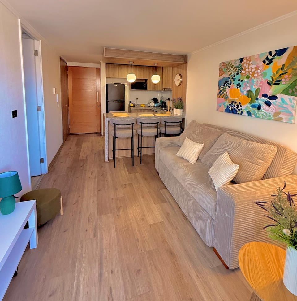 Kitchen or kitchenette, Living room, Seating area