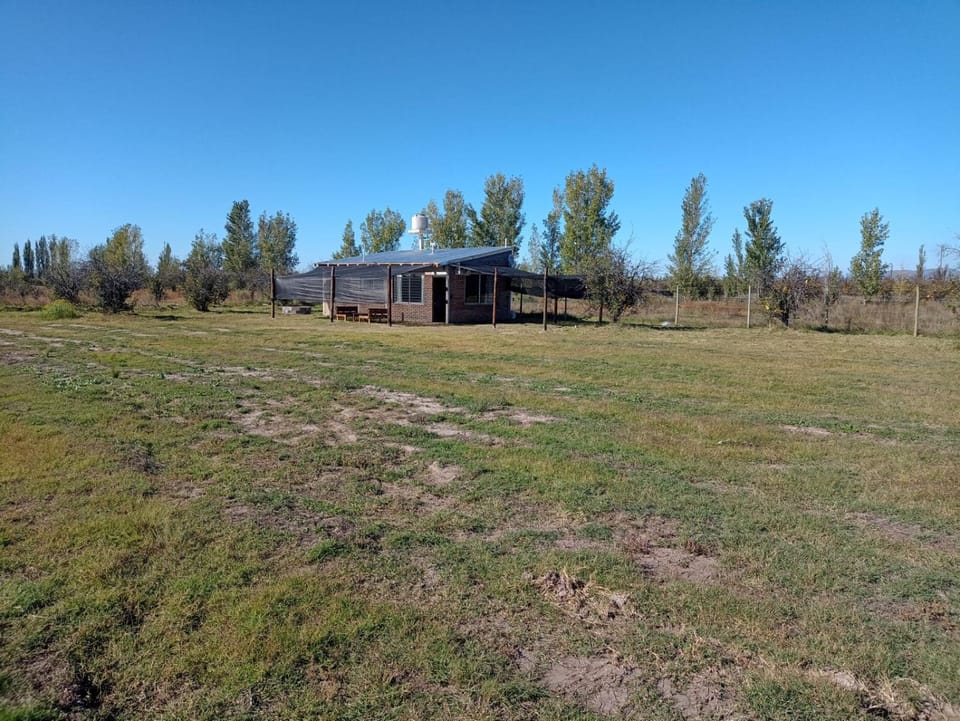 El remanso Blanco House in Mendoza Province Province