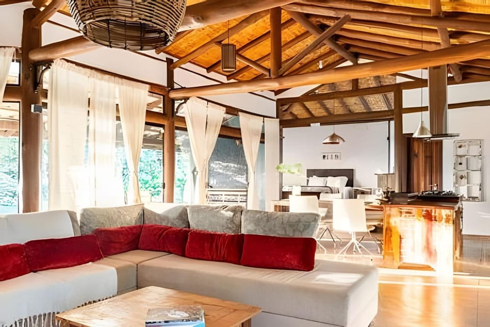 The Tao Hut of Serra da Moeda House in State of Minas Gerais, Brazil