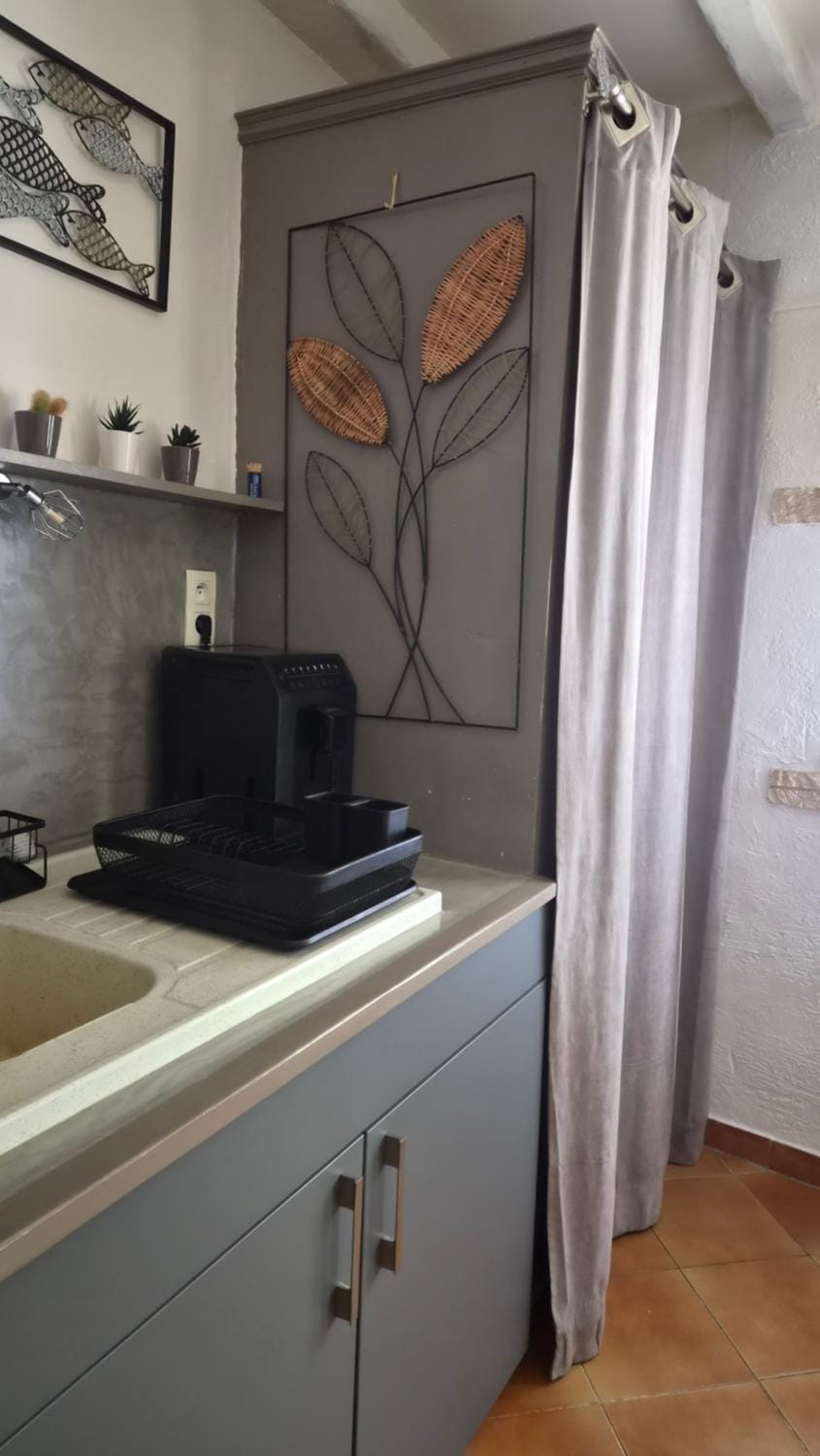 Coquet appartement à la campagne citadine Apartment in Nimes