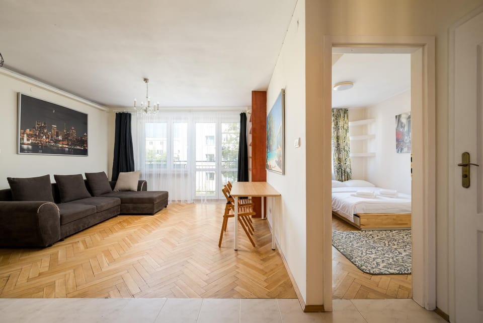 Living room, Photo of the whole room, Seating area, Bedroom