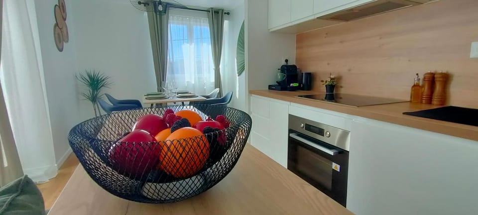 L'Écrin de Douceur - Balcon, Parking, Wi-Fi Apartment in Normandy