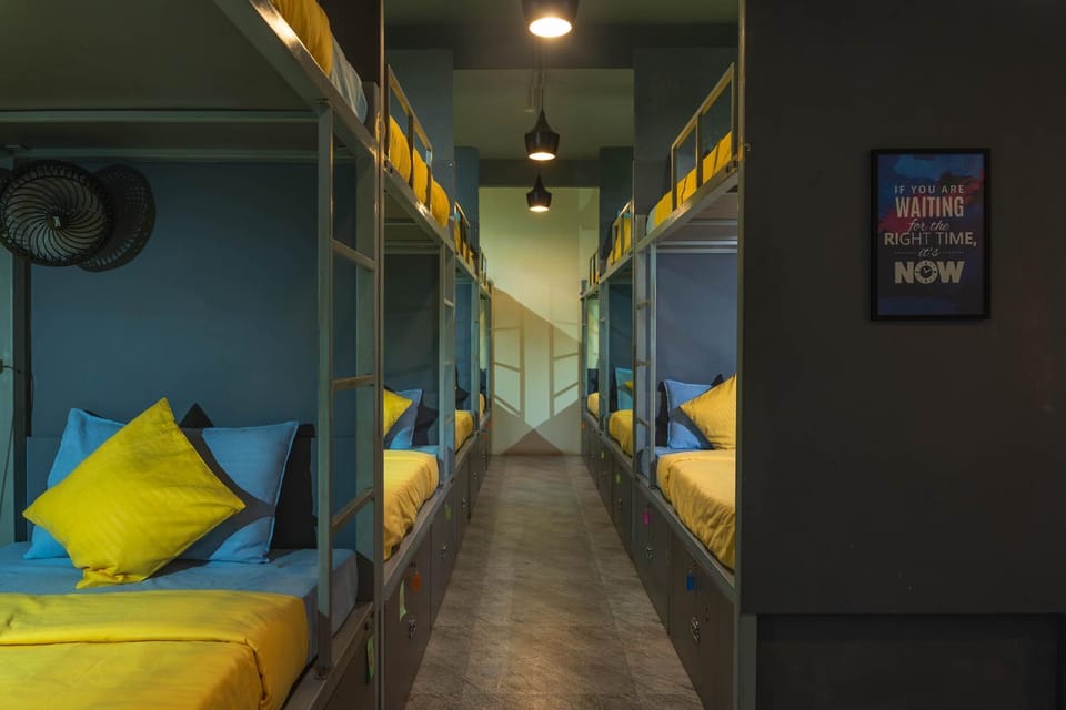 Bed, bunk bed