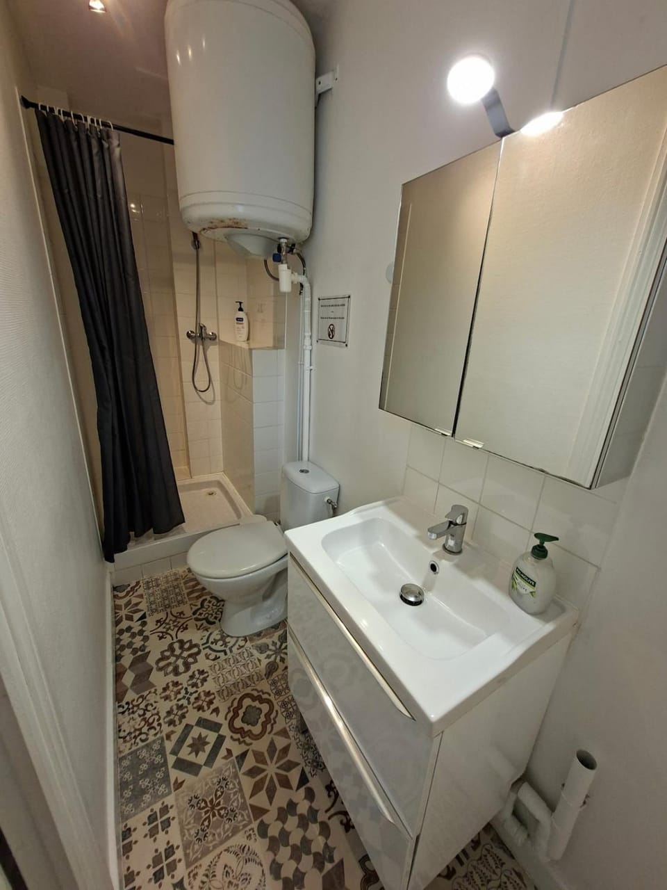 F2 confort 4 personne centre-ville Apartment in Montluçon