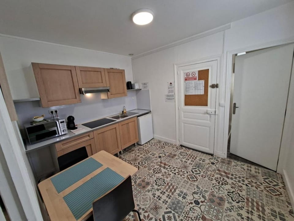 F2 confort 4 personne centre-ville Apartment in Montluçon