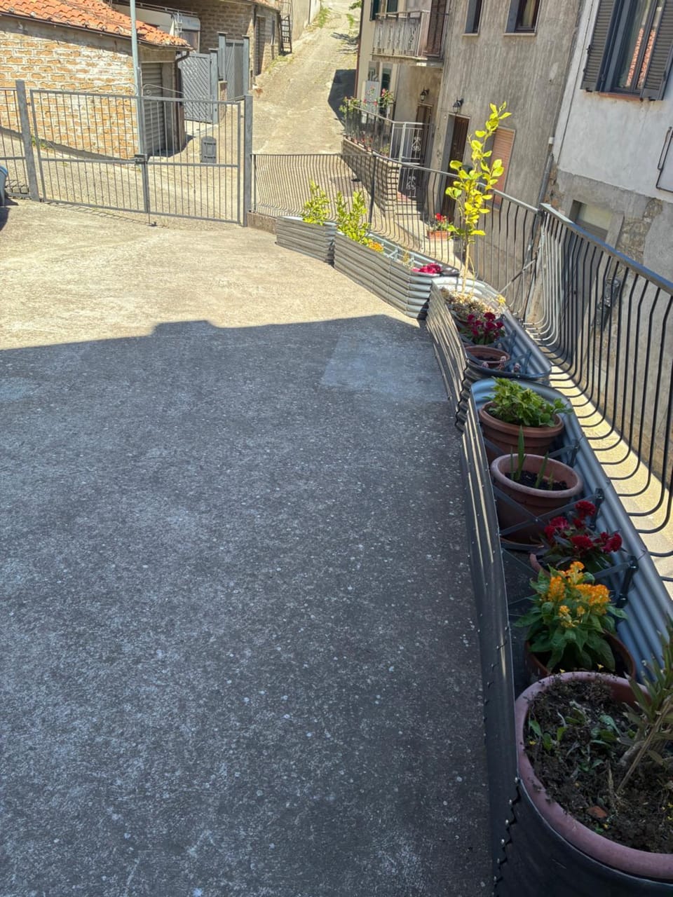 Inner courtyard view
