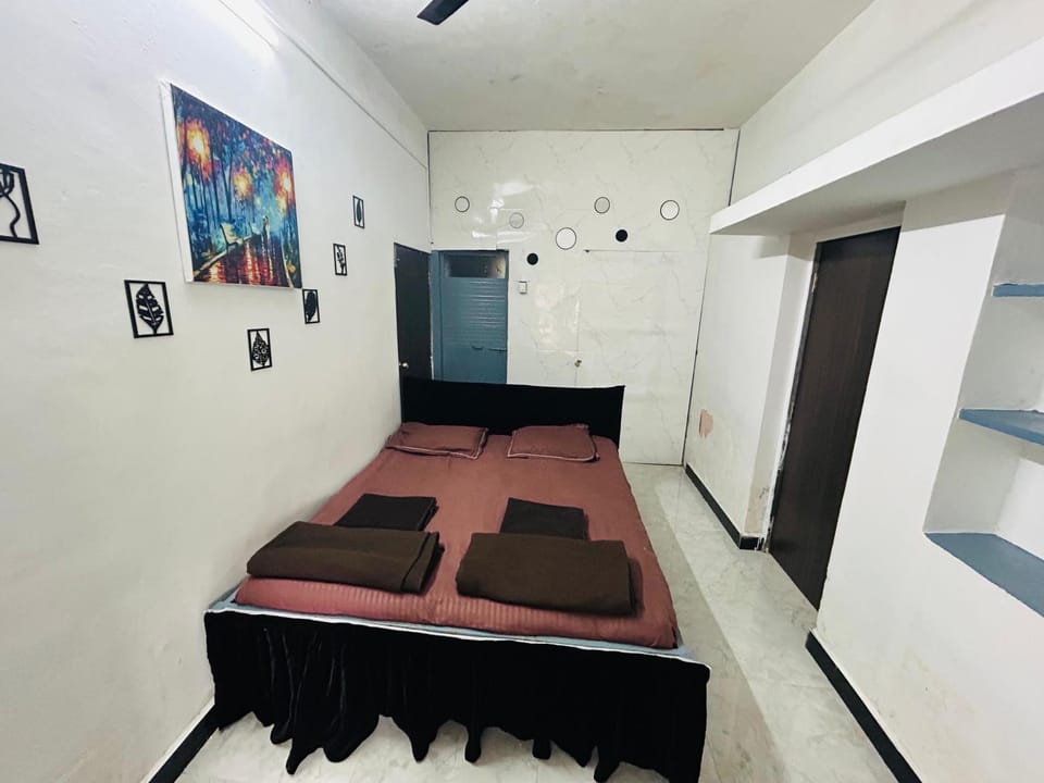Vrushti Inn - Shrivardhan Vacation rental in Maharashtra