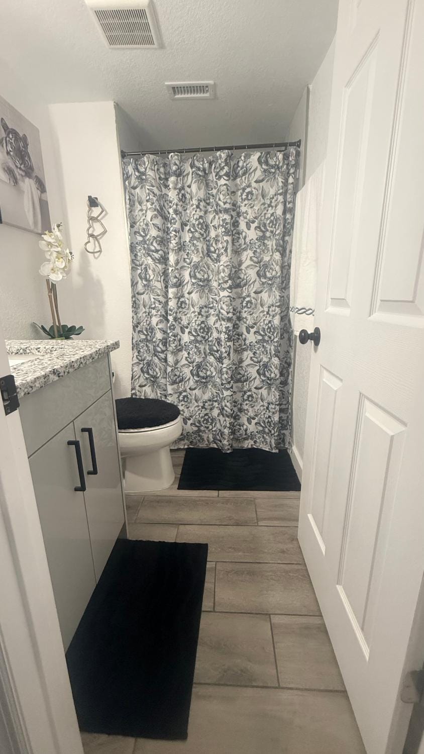 DC lodging LLC Bed and Breakfast in Tampa