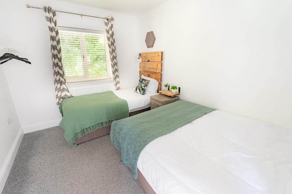 Modern Stay at Swansea House in Swansea