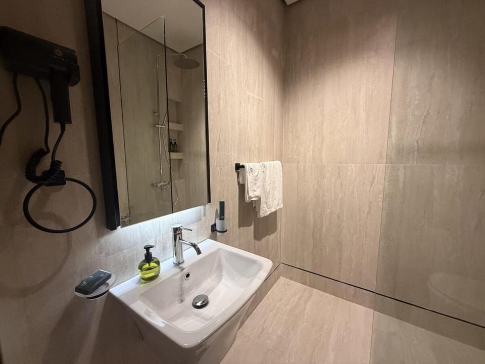 Amara BLVD 1BR Cozy Living Room G02 Apartment in Riyadh