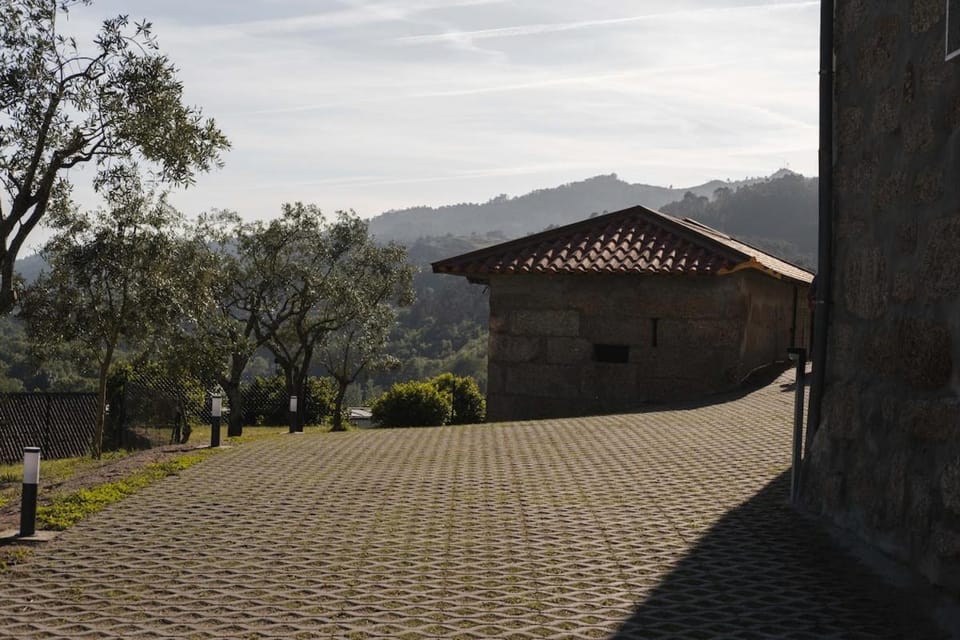 Property building, Day, Natural landscape, Landmark view, Mountain view