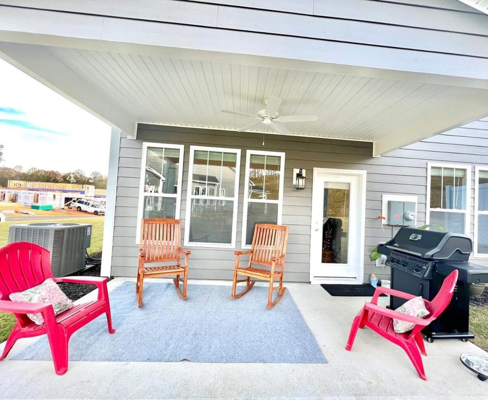 The Tiger Townhouse Villa in Pickens County