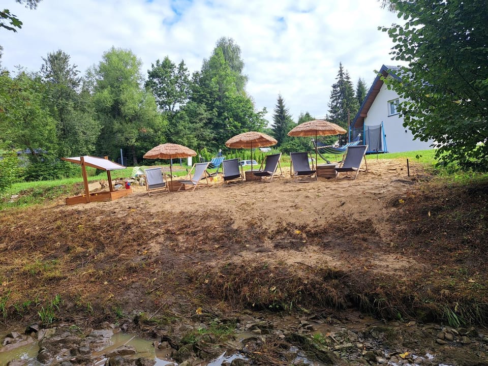 Natural landscape, Children play ground, Garden, Beach, Garden view, Mountain view, River view, Quiet street view, furniture, sunbed
