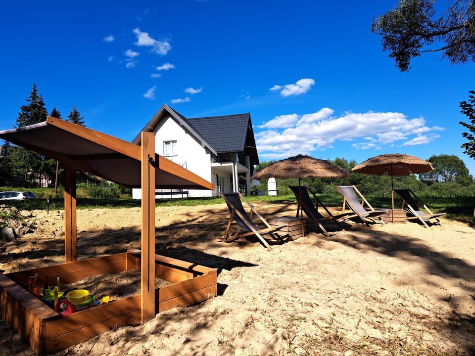 Children play ground, View (from property/room), Beach, Garden view, Mountain view, River view, furniture, sunbed
