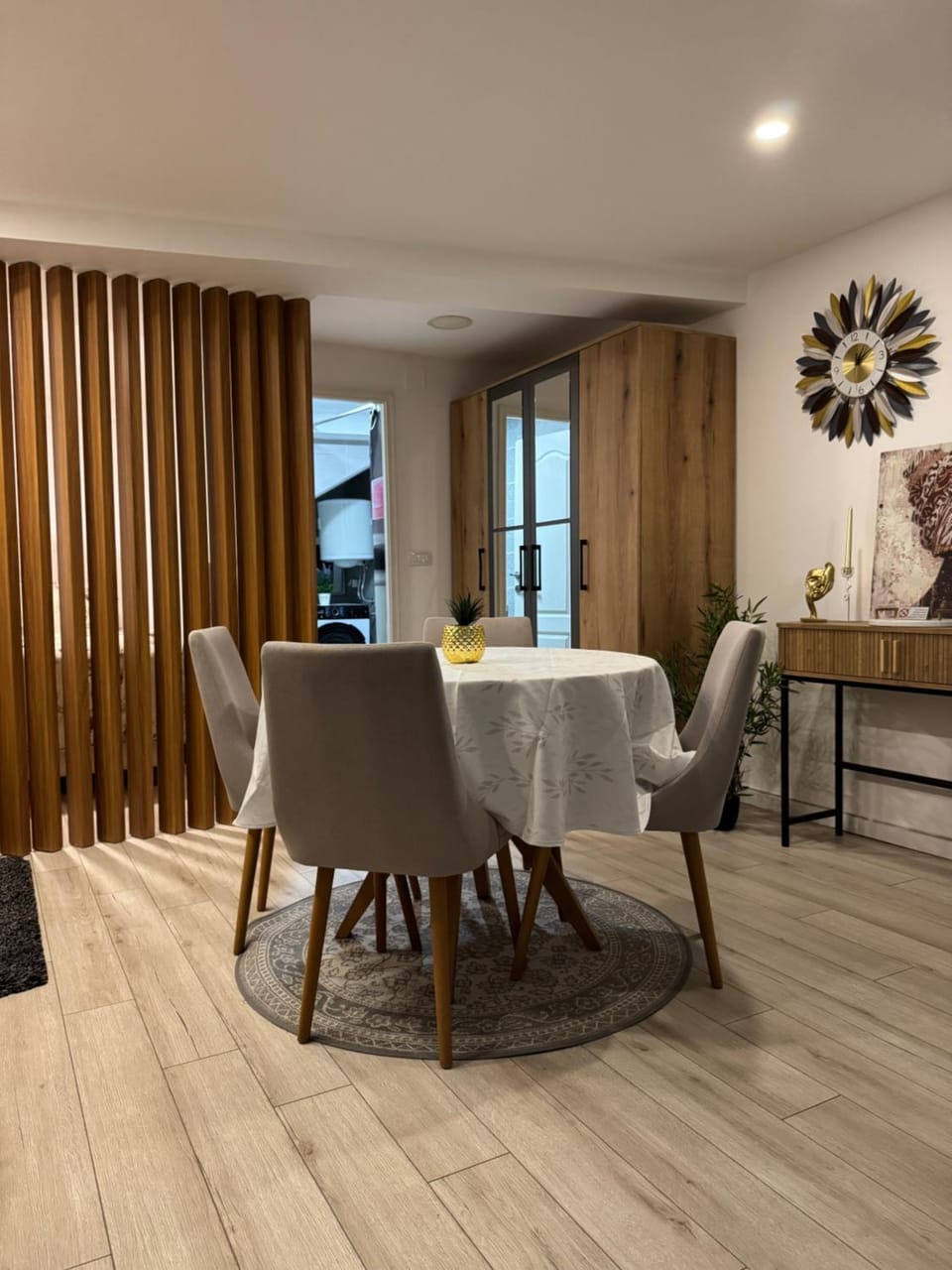 Living room, Seating area, Dining area