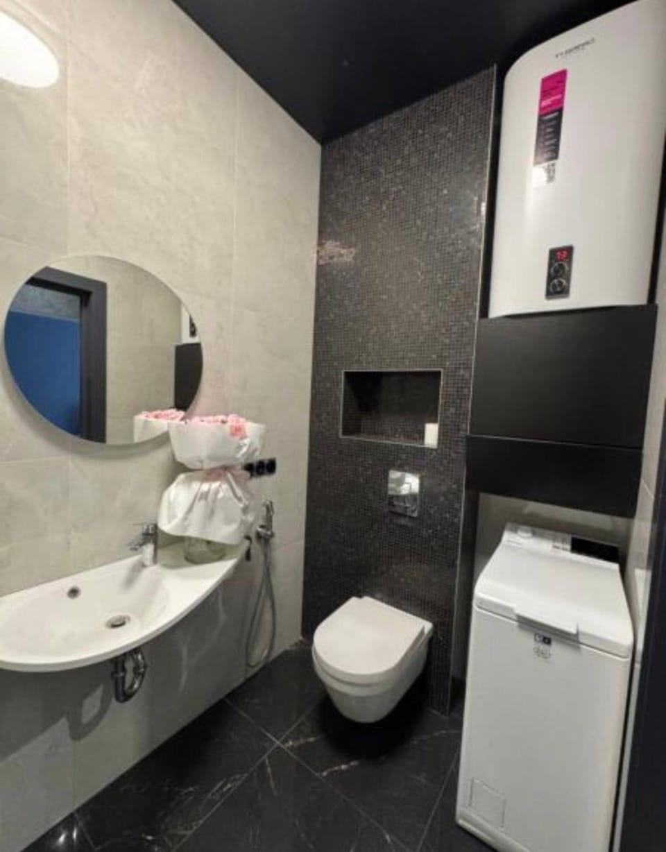 36 Kadorr Apartment in Odessa