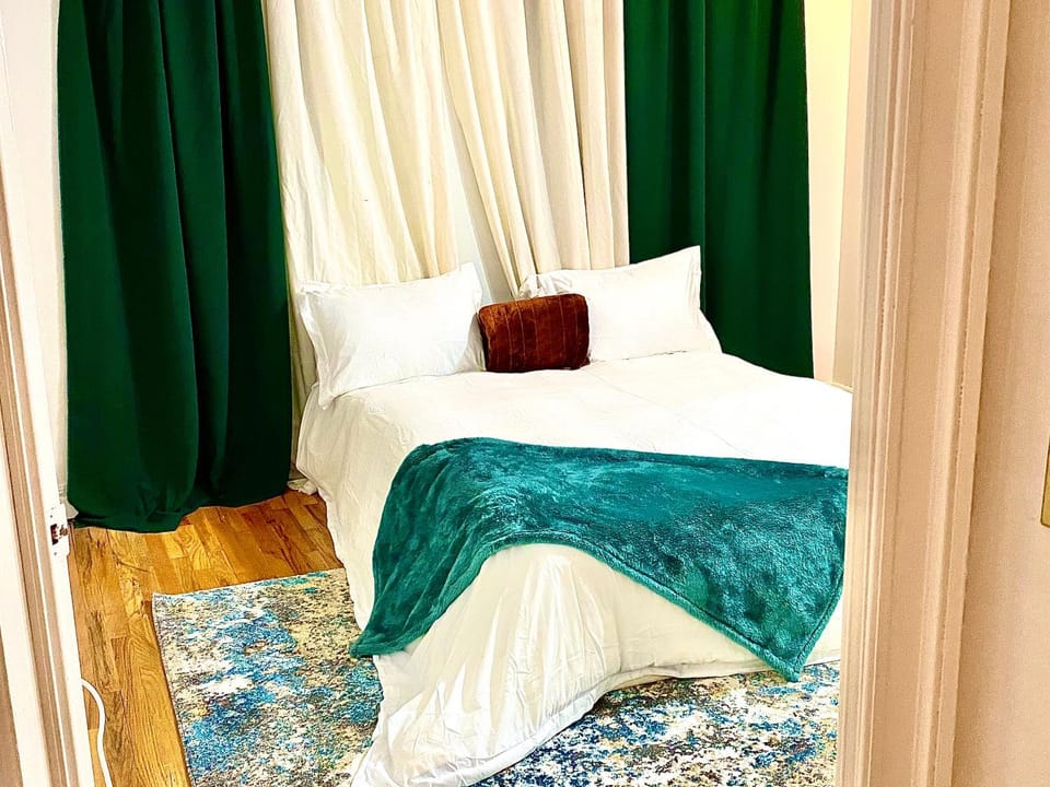 Amazing Private Home Across Time Square NYC Apartment in Weehawken