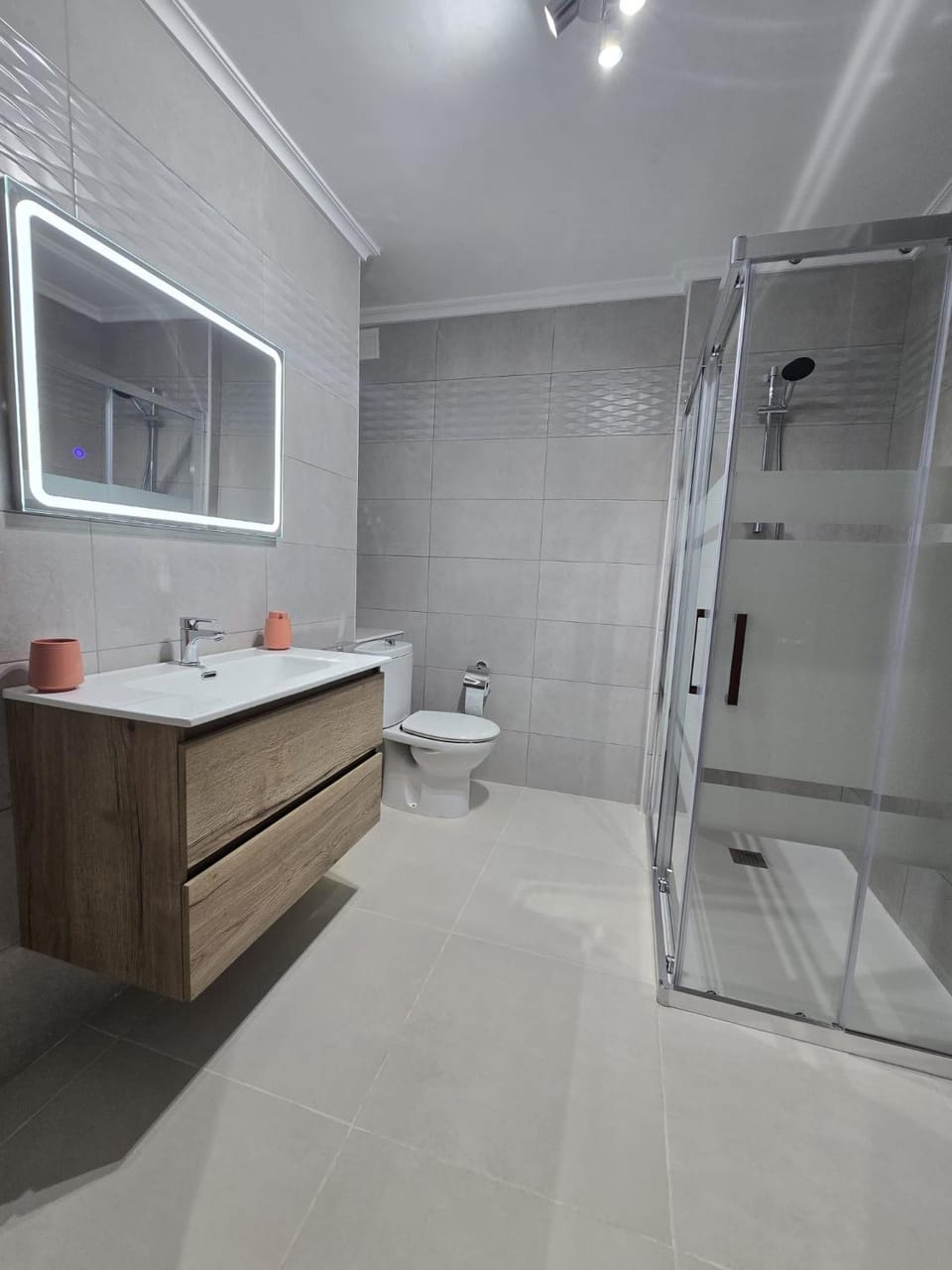 APARTAMENTO Céntrico Familiar 3 Habitaciones - UNQUERA RH24 Apartment in Western coast of Cantabria